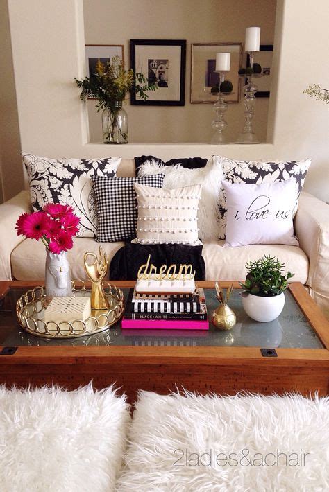  Personalizing Your Space with Decor and Accessories 