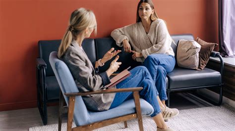  Seeking Professional Help: Therapy and Support Groups 