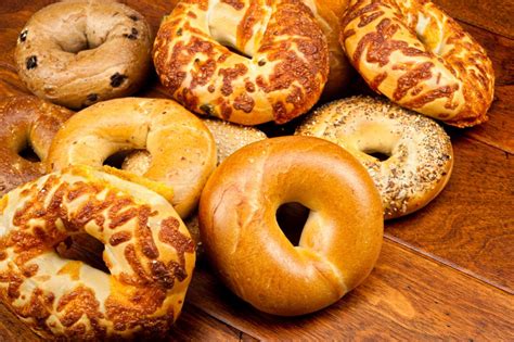 A Brief History of Bagels