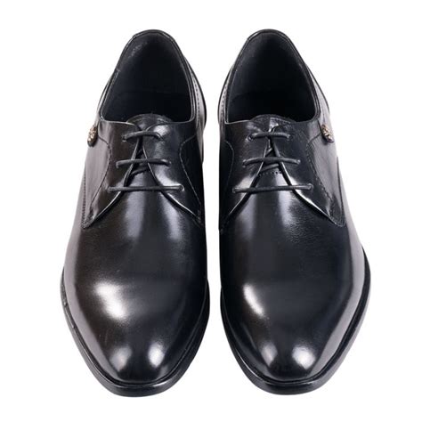 Black Shoes: A Reflection of Enigma