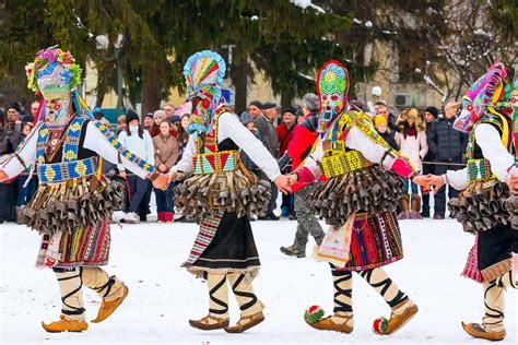 Celebrating the Bountiful Season: Customs and Festivities from around the Globe