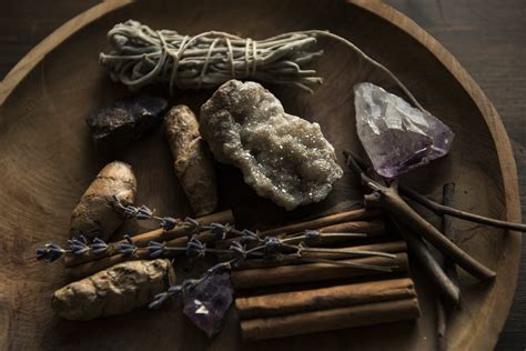 Cleansing Rituals: Purifying the Energy of Unclean Reflective Surfaces