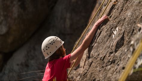 Connecting with Nature: The Transformative Power of Outdoor Climbing