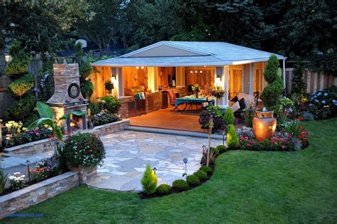 Creating an Outdoor Oasis: Designing a Breathtaking Garden and Entertainment Area