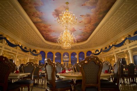 Dining Options and Tips for Guests at Enchanted Adventure Parks