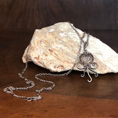 Discover the Best Destinations for Discovering Unique Sterling Silver Necklaces