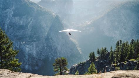 Discovering the Ideal Destination: Exploring the Finest Places for Hang Gliding