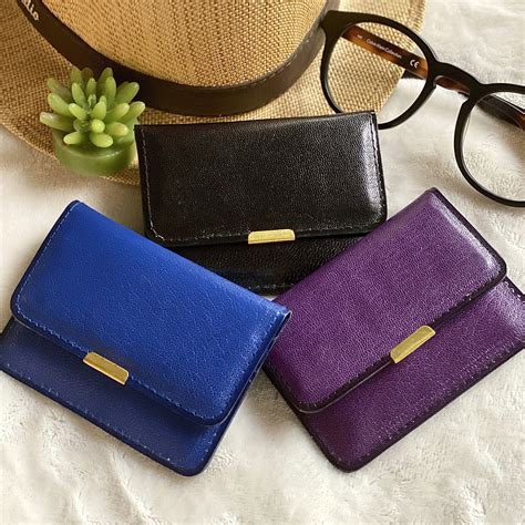 Elevate Your Style with the Latest Wallet Trends