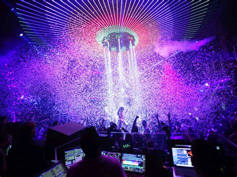 Experience the Hottest Clubs in the World - A Guide to the Ultimate Party Destinations