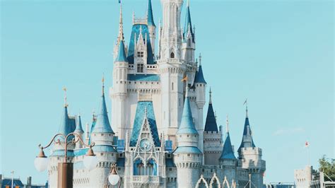 Expert Strategies for a Memorable Disney Escape