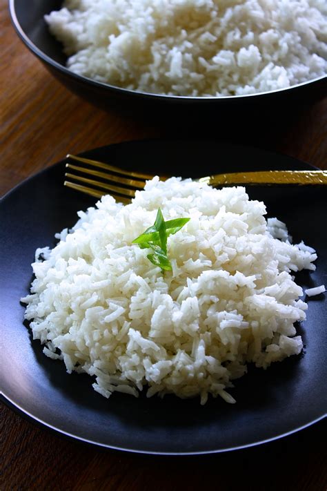 Exploring Authentic Techniques for Airy and Aromatic White Rice