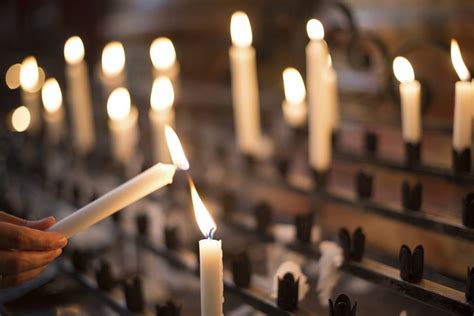 Exploring the Connection between Lighting Candles, Prayer, and Meditation