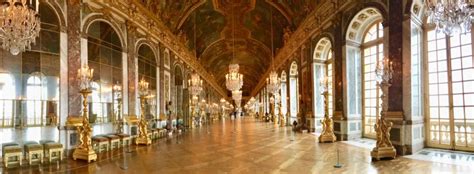 Exploring the Hall of Mirrors: What to Expect