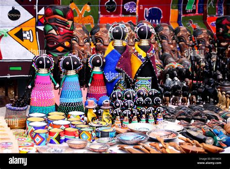 Exquisite Handicrafts: Uncover Africa's Vibrant Art and Crafts