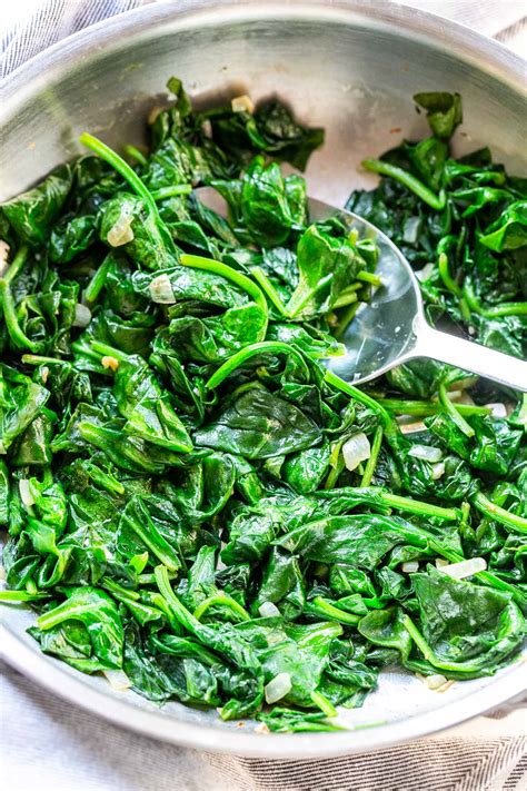 Exquisite Techniques and Insights for Preparing an Irresistible Spinach Dish