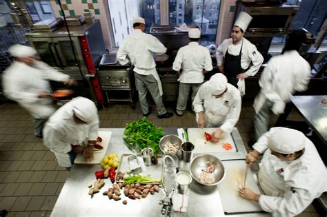 From Line Cook to Head Chef: Navigating the Kitchen Hierarchy