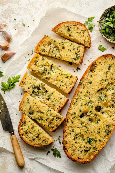 Garlic Bread: A Must-Have Addition to Italian Cuisine