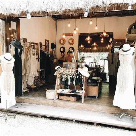 Hidden Treasures: Exploring the Quirky Boutiques and Art Galleries of the Captivating Emerald Hill