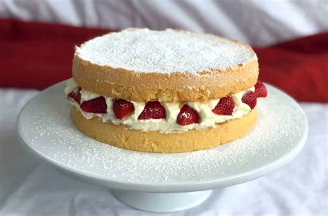 Indulgent Variations: Unleashing the Creative Possibilities of Sponge Cake