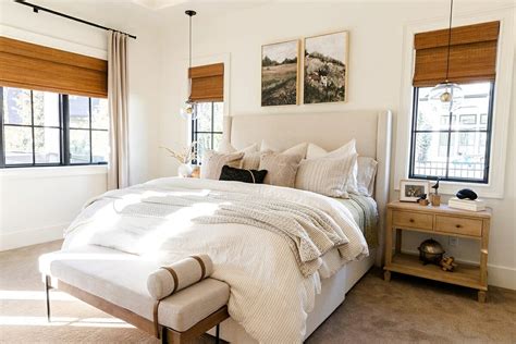 Maintain a Tidy and Well-Organized Bedroom for Tranquil Rest