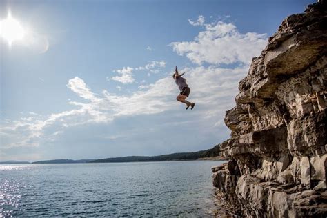 Master the Art of Cliff Diving: Tips and Techniques for Beginners