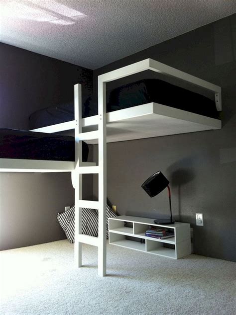 Maximizing a Small Bedroom: Double Deck Beds to the Rescue