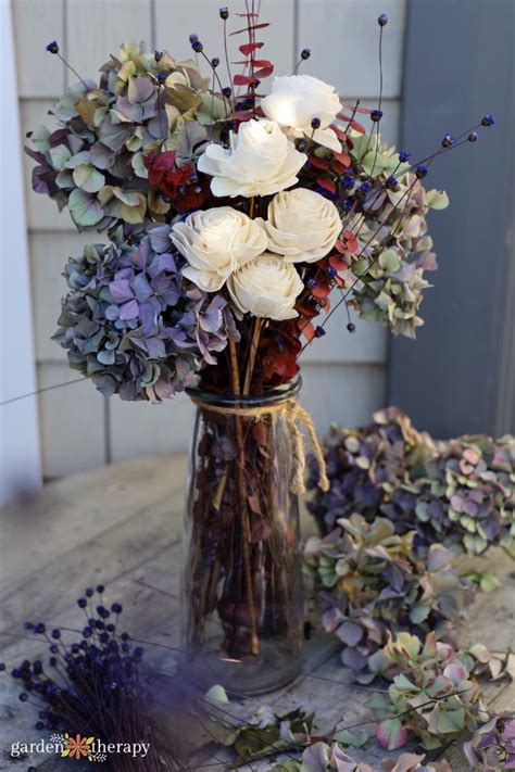 Natural Beauty of Preserved Floral Elements for Home Decor