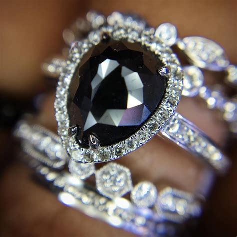 Popular settings and designs for exquisite black diamond rings