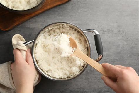 Preserving and Reheating Rice for Optimal Taste and Textures