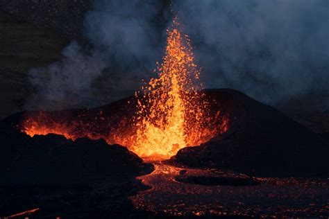 Psychological Origins: Exploring the Origins of Molten Magma Dreams