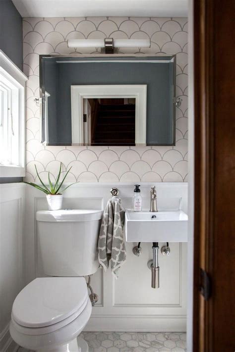 Small Spaces, Big Style: Design Tips for Compact Powder Rooms