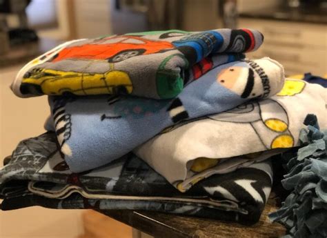 Spreading Generosity, One Blanket at a Time