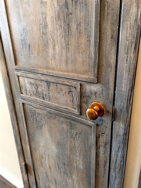 Step-by-Step Guide to Installing a Rustic Door