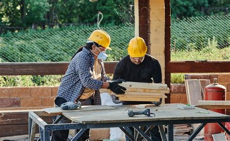 The Advantages of Choosing a Carpentry Career