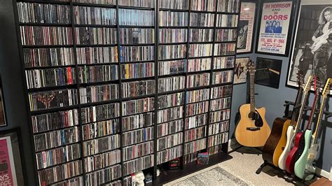 The Appeal of Collecting CDs: Uncovering the Enchanting Universe of Disc Collections