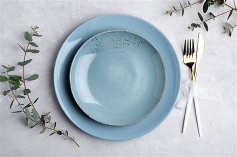 The Benefits of Ceramic Plates: Why Opt for Them in Your Culinary Space