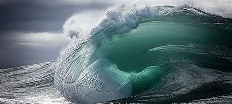 The Enigmatic Power of Majestic Ocean Waves