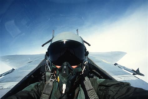 The Excitement of Flight: Achieving Your Dream of Piloting a Combat Aircraft