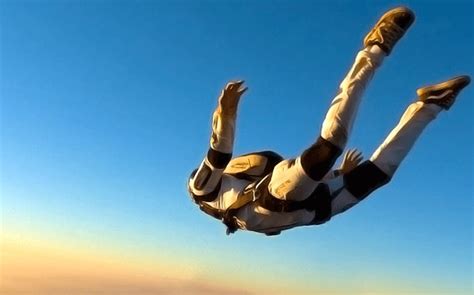 The Excitement of Skydiving: Overcoming Fear and Embracing Boundless Freedom