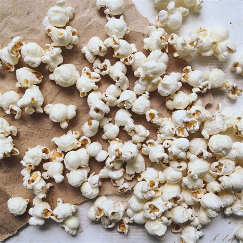 The Fascinating Journey of Popcorn: Tracing Its Remarkable Origins and Transformation