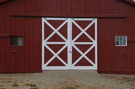 The History of Farm Doors: An Essential Feature of a Timeless and Charming Design Style