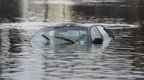 The Impact of Encountering a Submerging Vehicle: Gaining Insight into the Psychological Distress