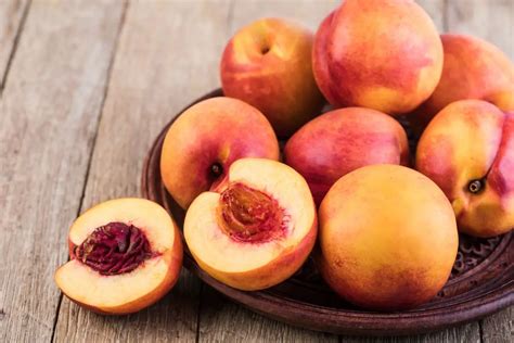 The Irresistible Taste of Nectarines