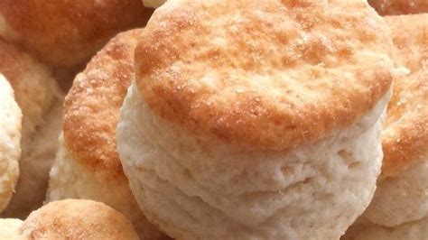 The Journey of Biscuit: Tracing its Evolution from Ancient Delicacies to Contemporary Indulgences