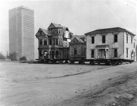 The Origins and Construction of Bunker Hill Castle