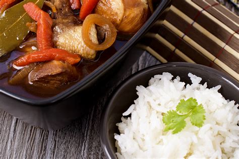 The Perfect Side Dish: Pairing White Rice with Various Cuisines