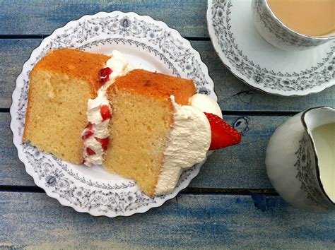 The Perfect Sponge Cake Recipe: Tips and Tricks for Success