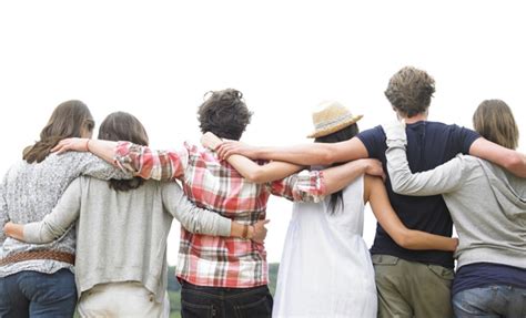 The Psychology of Friendship: How Social Bonds Contribute to Mental Well-being