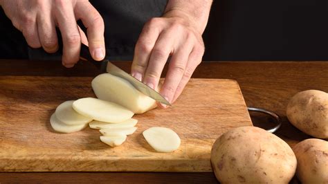 The Role of Personal Associations in Understanding Potato Cutting Dreams