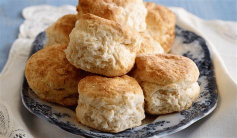 The Science behind the Perfect Biscuit: Secrets to Achieving the Ideal Texture and Flavor